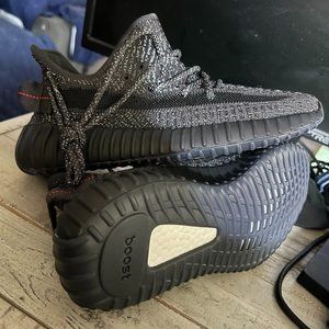 Black Womans Boost 350 V2